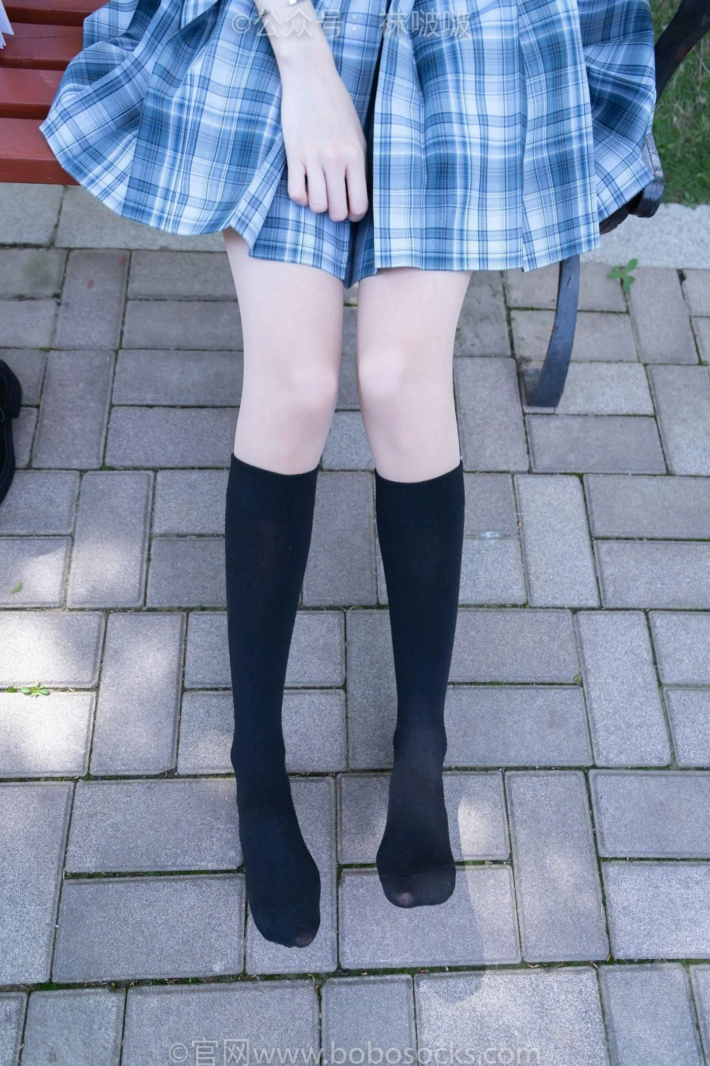 [BoBoSocks袜啵啵]NO.007 稚予-JK制服、皮鞋、黑色中筒棉袜、肉丝 [143P]插图